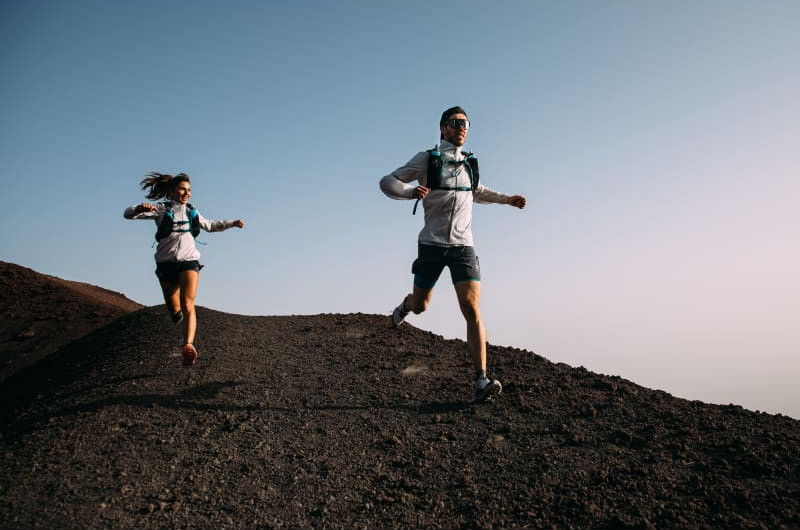 Marcus Hellner springer i Kelva Shorts